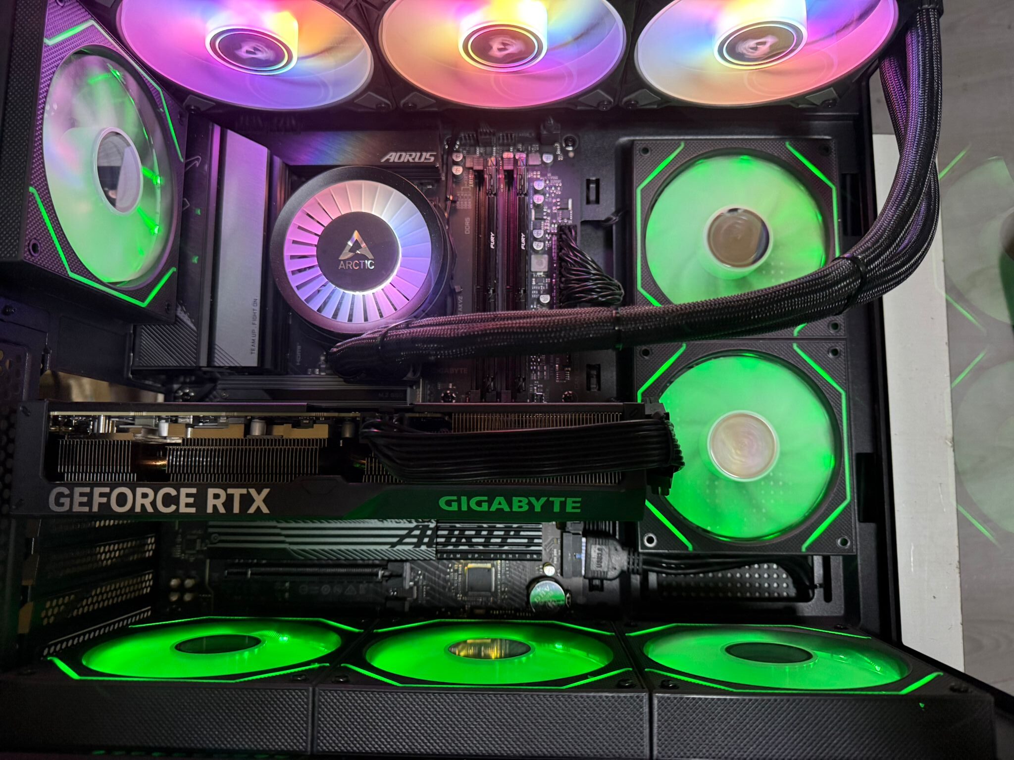 Revizie PC Gaming Bucuresti mentenanta desktop computer jocuri