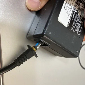 Inlocuire incarcator laptop
